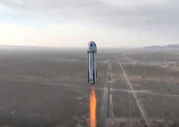 ABD'li havacılık ve uzay şirketi Blue Origin, teknik sorun nedeniyle yörünge altı uçuşu erteledi