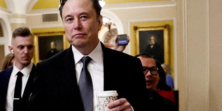 Elon Musk'ın 55 milyar dolarlık Tesla tazminat paketi iade edildi