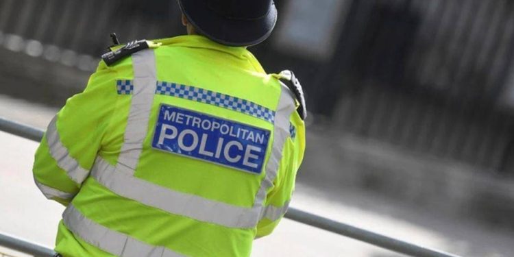 İngiltere'de polis, personelin masonluk üyeliğini beyan etmesinin zorunlu kılınmasını istiyor