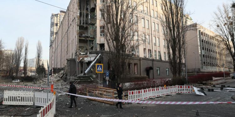 Kiev Belediye Başkanı Kliçko: Kent Rus hava saldırıları altında