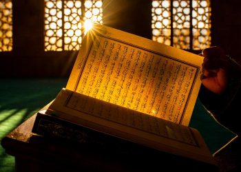 Almanya'da yapılan ankete göre, 1829 yaş arası gençler Katolik Kilisesinden çok İslam'a güveniyor