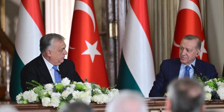 Macaristan Başbakanı Orban'dan Türk yüzyılı vurgusu