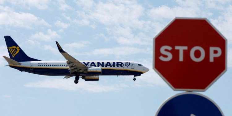 İtalya Rekabet Kurumu, Ryanair'e 255,7 milyon euro para cezası kesti