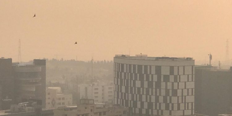 İran'da hava kirliliği yılda 50 bin kişinin ölümüne neden oluyor