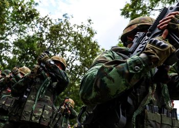 Tayland ile Kamboçya arasında yeniden başlayan çatışmalarda 4 sivil hayatını kaybetti