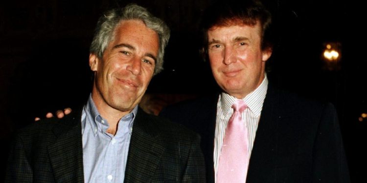 ABD Adalet Bakanlığı: Epstein dosyalarındaki Trump'a ait tüm materyaller yayınlanacak
