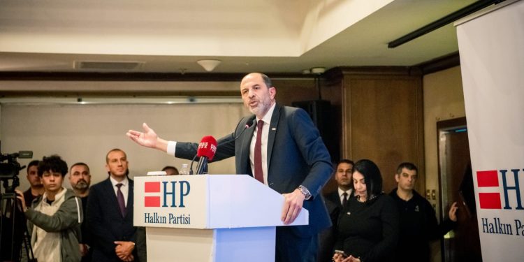 Özersay: Temiz siyaset ve istikrarın sigortası olacağız