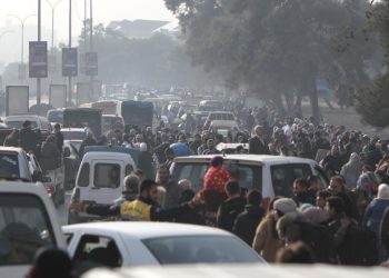Halepte sivillerin güvenli geçişi için iki insani geçidin yeniden açıldığı duyuruldu