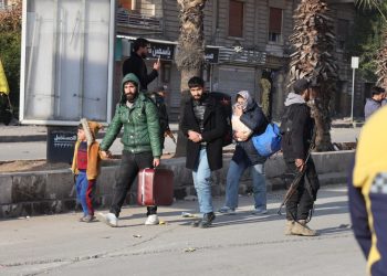 Terör örgütü YPG, Halep'te sivillerin güvenli noktalara geçişini engelliyor