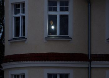 Berlindeki elektrik kesintisinin faillerinin başına 1 milyon euro ödül konuldu