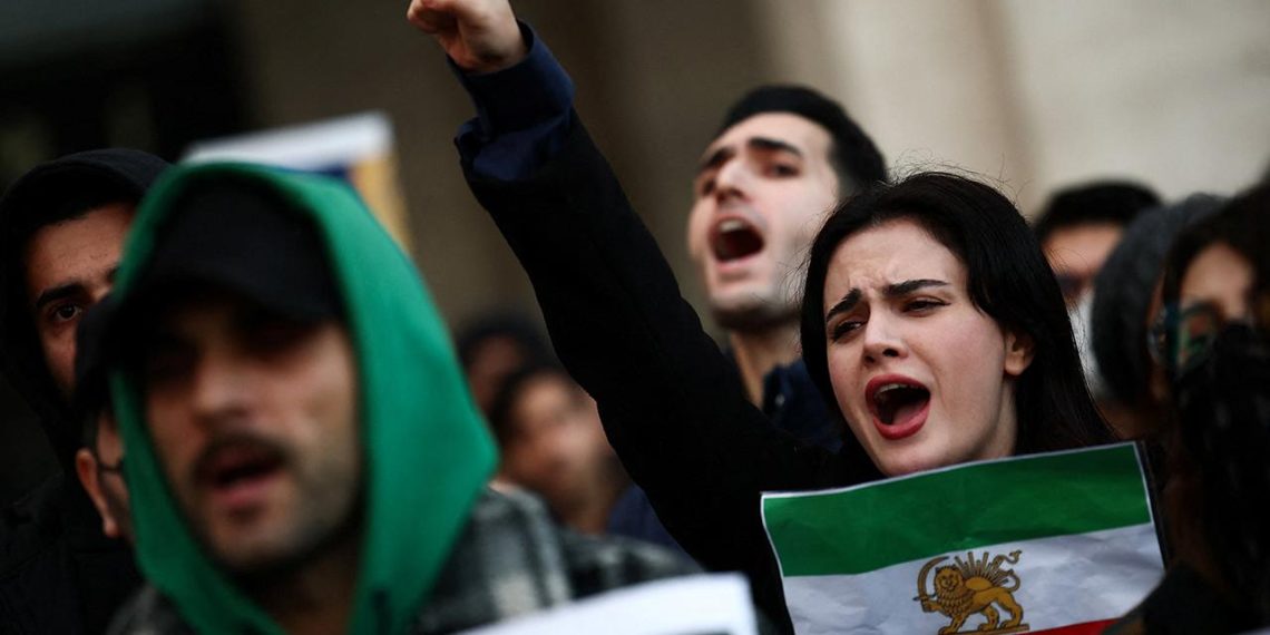 İran'da olayların bazı failleri kamuya açık yargılanacak