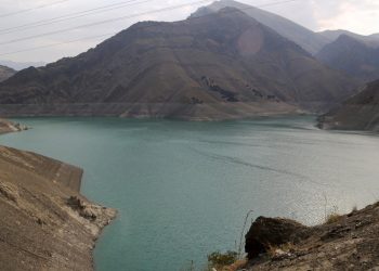 Tahran'da 5 barajın su seviyesi ölü hacmin altına indi