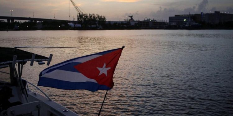 ABD'nin yıl sonuna kadar Küba'da yönetim değişikliği hedeflediği iddia edildi