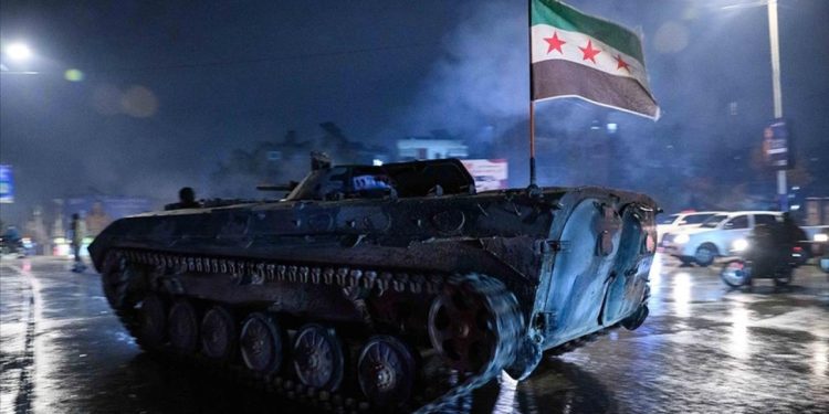 Suriye Ordusu Fıratın batısını askeri alan ilan etti