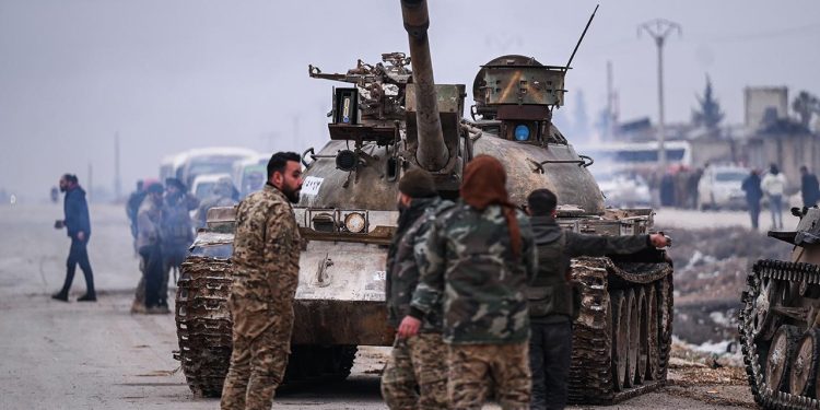Suriye ordusu, Deyr Hafir bölgesine ilk askeri birliklerin girmeye başladığını duyurdu