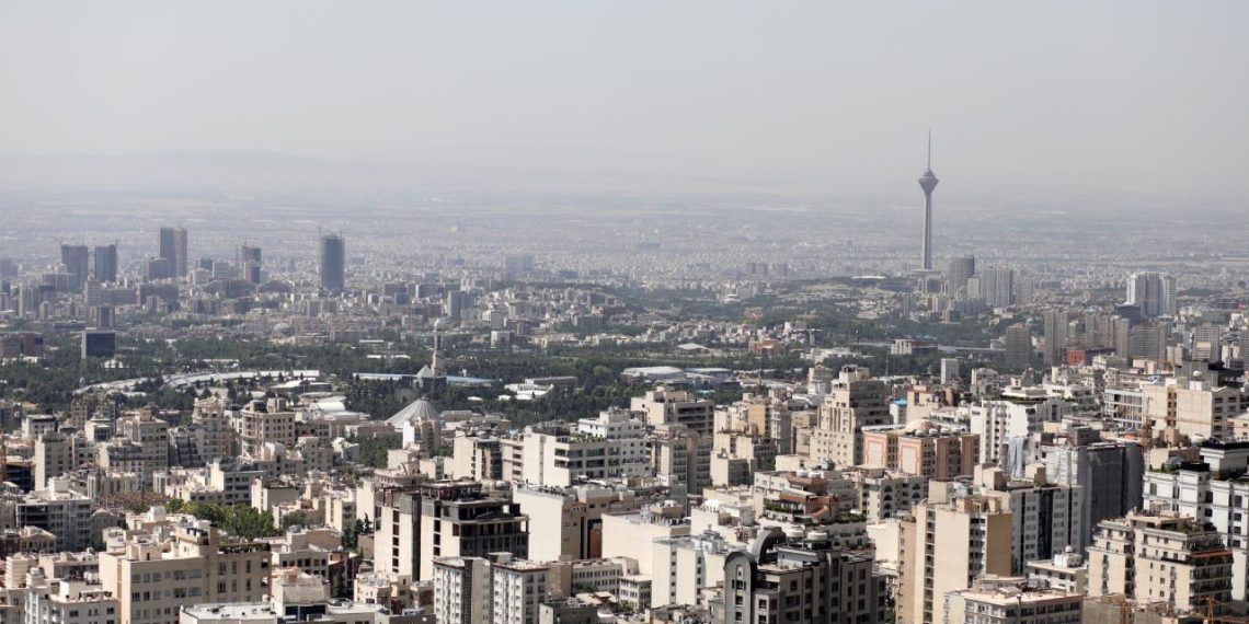 Birçok AB ülkesi vatandaşlarına İran'ı terk etmeleri için çağrı yaptı