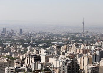 Birçok AB ülkesi vatandaşlarına İran'ı terk etmeleri için çağrı yaptı