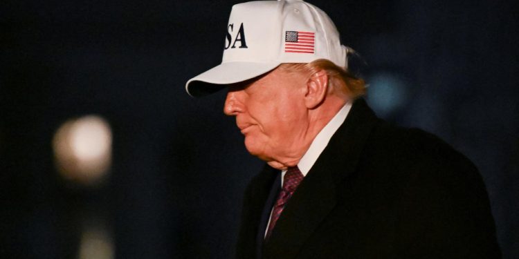 Trump'ın konvoyu şüpheli nesne nedeniyle güzergah değiştirdi