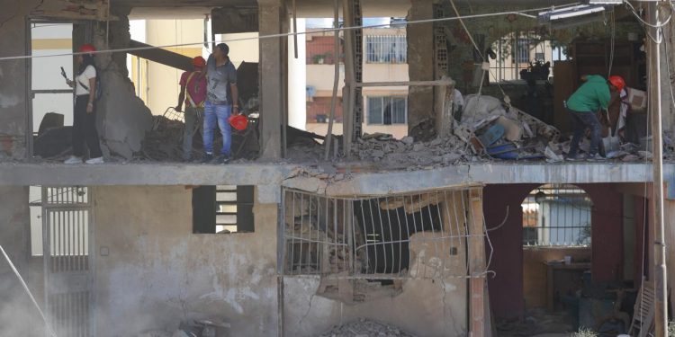 Venezuela: ABD'nin hava saldırısında 463 ev hasar gördü