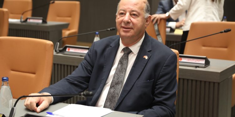 Dinçyürek, 715 bin TL’lik gelirin açıklamasını yaptı