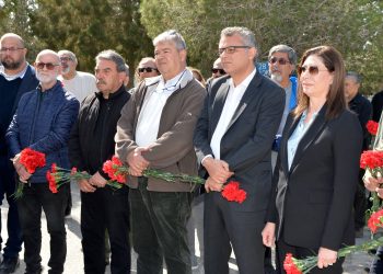 Demokrasi Şehitleri Lefkoşa’da düzenlenen törenle anıldı