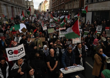 İngiltere’de 1000’den fazla belediye meclis üyesi yerel seçim öncesi Filistin’e destek bildirisine imza attı