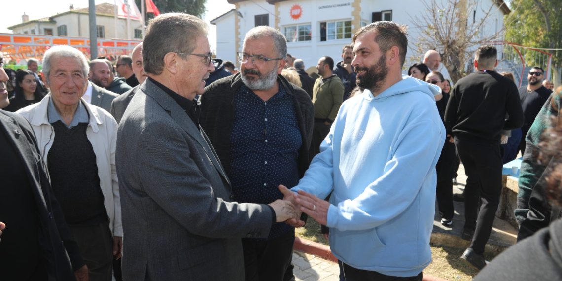Başbakan Üstel; Gazimağusa, Çayönü, Türkmenköy, Akdoğan, Vadili ve Paşaköy’de halkla buluştu