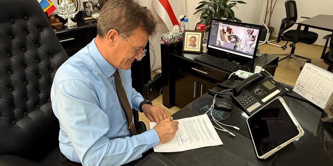 Arıklı duyurdu: Millet Camisi, Vakıflar İdaresi’ne devredildi