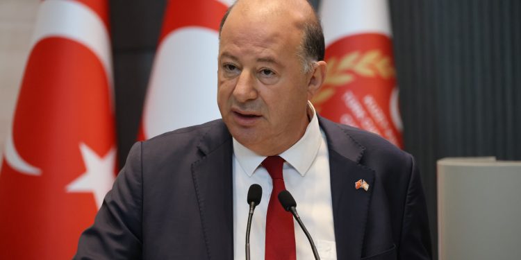 Dinçyürek: Hekimlerin aylık geliri 719 bin TL’ye ulaşıyor