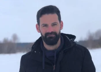 Arıklı’dan Küçük’e: Madem yüreğiniz büyük, Başbakana da istifa edecek misiniz diye sormanızı beklerim