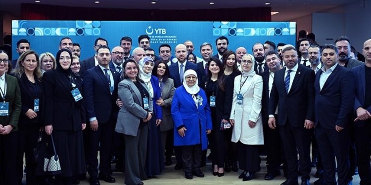 Türk toplumunun başarı hikayeleri paneli düzenlendi