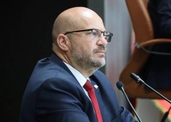 Kadın toplumun vicdanı, üretimin kaynağıdır