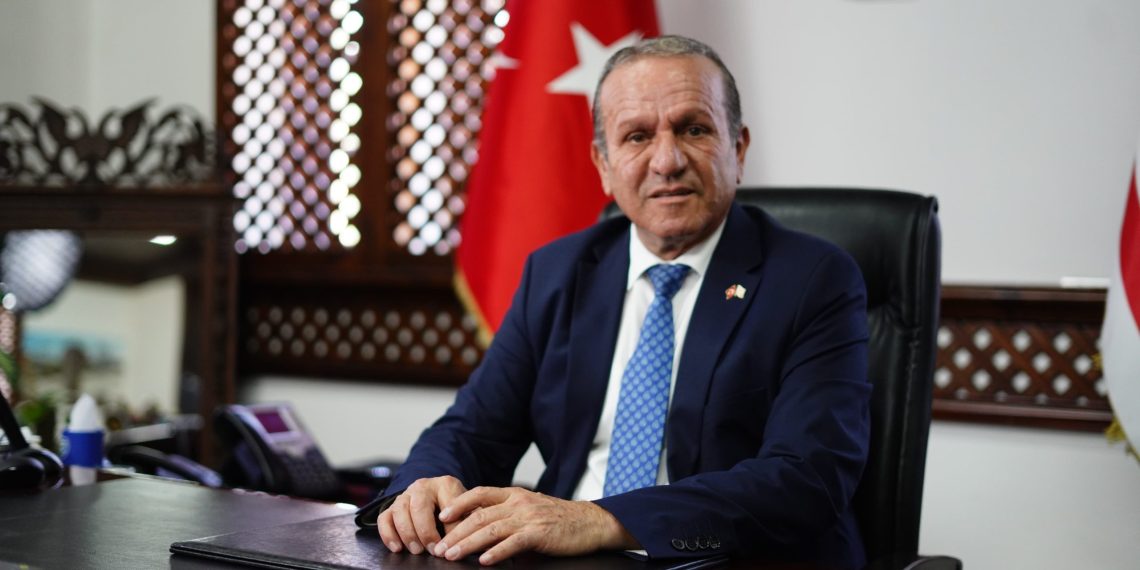 Ataoğlu: “Kıbrıs meselesi adadaki iki eşit halkın iradesinin kabul edilmesiyle çözülebilir”