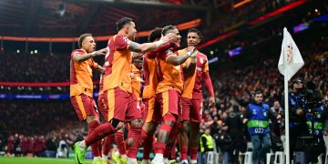 Galatasaray, İngiltere'ye avantajla gidiyor