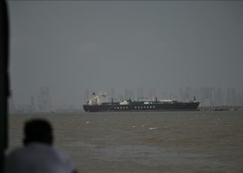 İran Savaşı: “Hürmüz’den ilk kez bir Avrupa gemisi geçti”