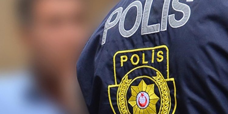 Polisiye haberler…İskele’de “ev açma ve hırsızlık”tan aranan şahıs Ercan’da tutuklandı
