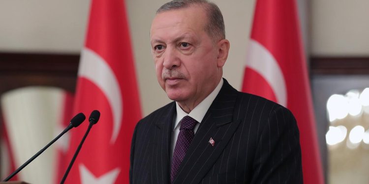 Erdoğan, Alparslan Türkeş’i andı