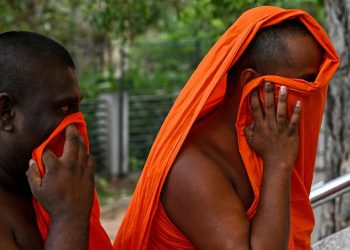 Rahiplerin valizinde 110 kilo uyuşturucu çıktı