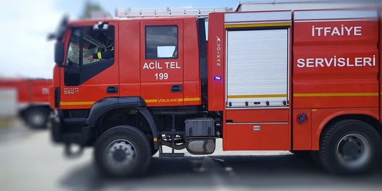 Gönyeli’de yangın: Yemek alev aldı