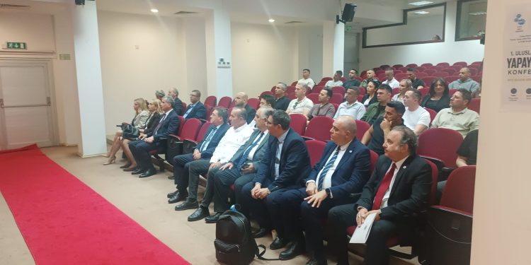 Ataoğlu: Gençlerin yapay zekâ alanında kendilerini geliştirmeleri ülke açısından önem taşıyor