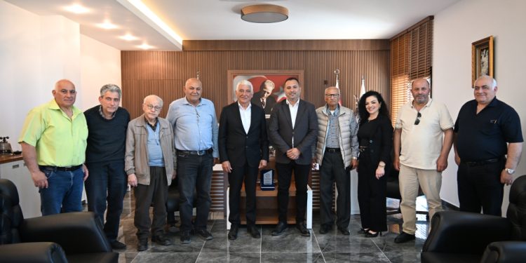 Güzelyurt Belediye Başkanı Özçınar, KTSYD ile görüştü