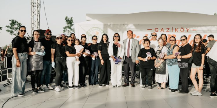 Gaziköy Bidda Badadez Festivali yapıldı