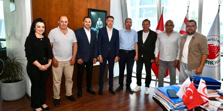 Amcaoğlu, KTSYD heyeti ile bir araya geldi