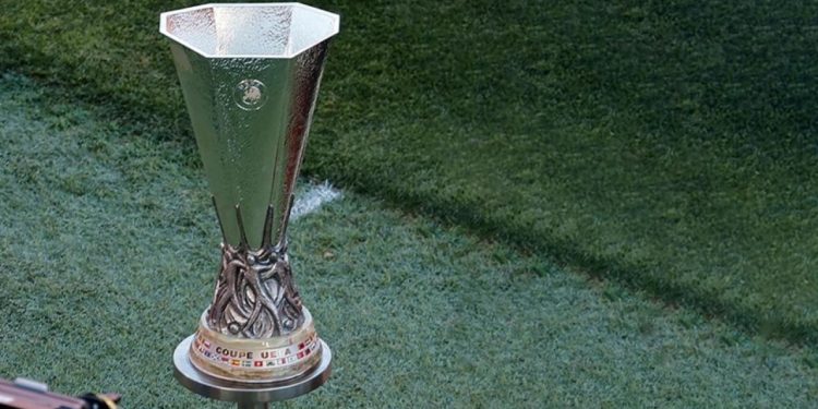 UEFA Avrupa Ligi kupası İstanbul’da sahibini bulacak