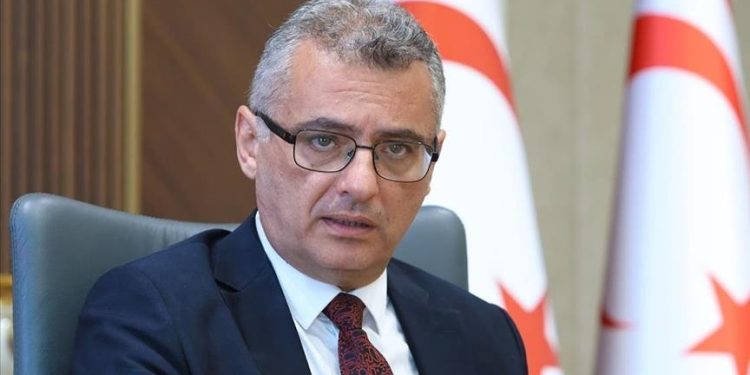 Erhürman’dan açıklama: Türkiye’ye giriş yasağı bulunanlarla ilgili yeni gelişme
