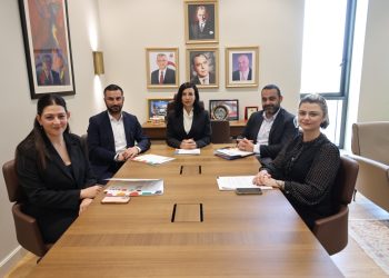 Özdenefe, İnsan Hakları Platformu’nu kabul etti