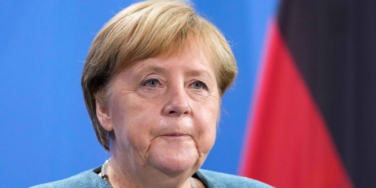 Merkel’e göre Avrupa, dünyanın en güçlü kıtası olmaktan çok uzak