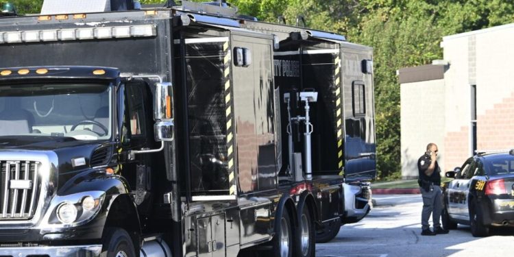 California’da kimyasal sızıntı riski nedeniyle Orange County bölgesinde acil durum ilan edildi