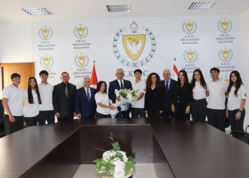 Çavuşoğlu: “Şu anda nöbet sırası bizde, bizden sonra sizde”