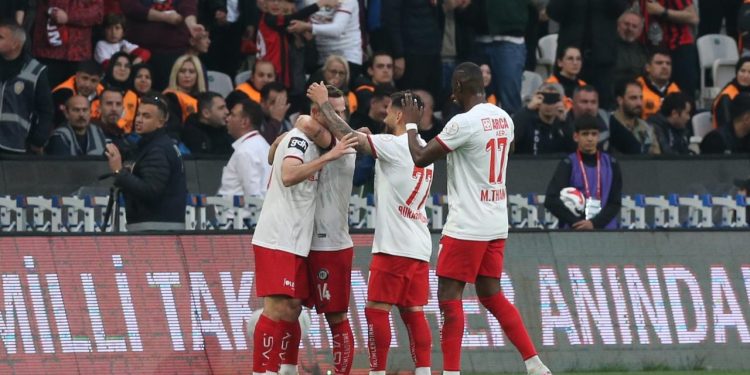 Çorum FK, Süper Lig’e yükseldi